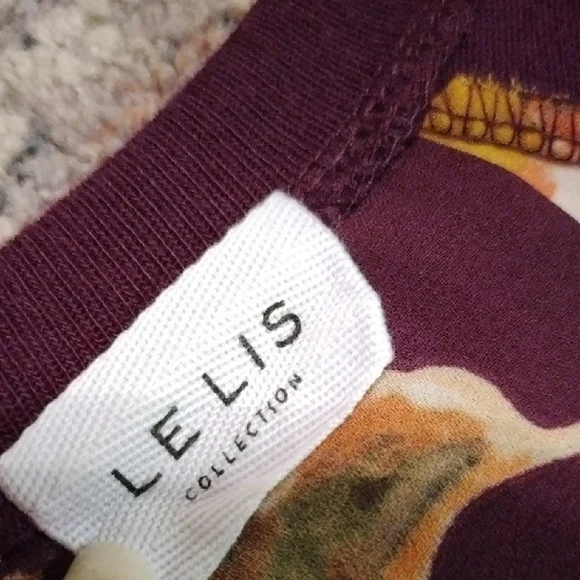 Women's Purple Top 3/4 Sleeve - Picture 2 of 5